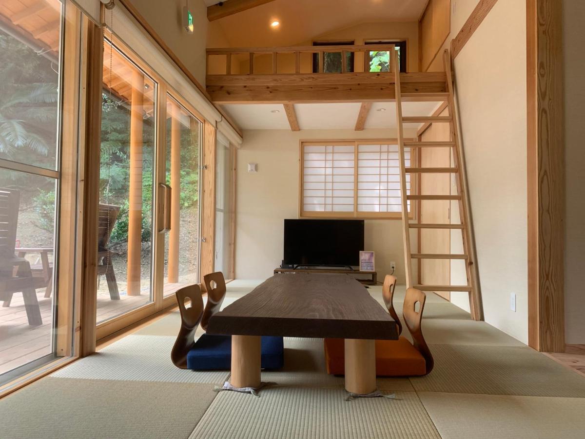 マムヴィッラin森の中の一軒家 Hébergement de vacances *